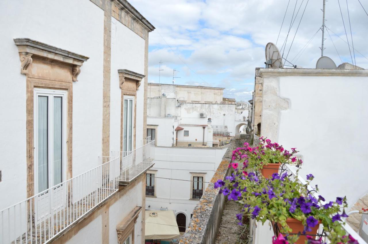 La Dimora Di Nonna Dora Lägenhet Martina Franca Exteriör bild
